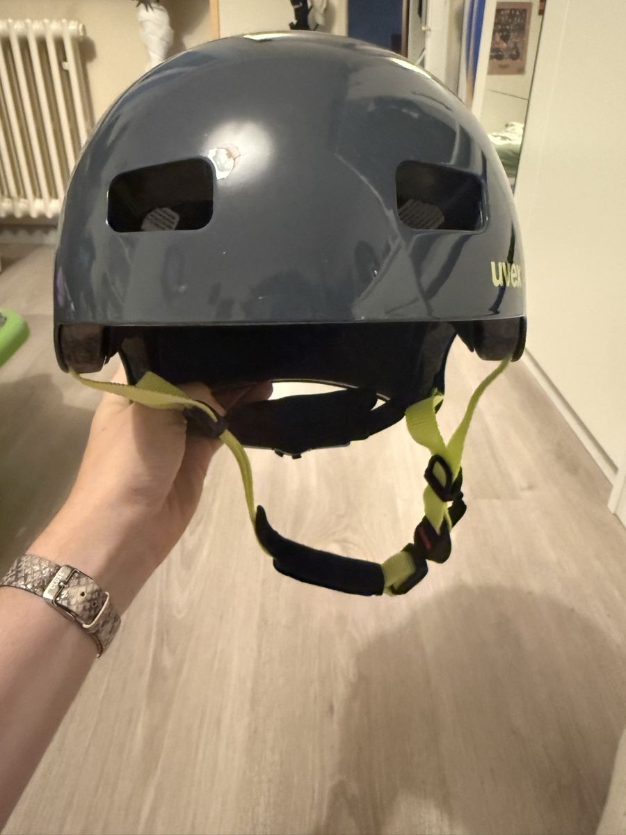 Casques: Uvex Skate/Velohelm – Neuf (Voir description) à Cham par judde_blue 2