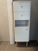 Badschrank weiss mit Schubladen und Tür guter Zustand