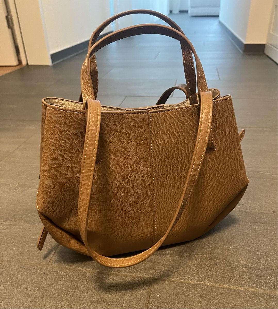 Borse da donna: Elegante Handtasche - Neu! – Nuovo (secondo la descrizione) da Möhlin venduto da eny_lsk7 2