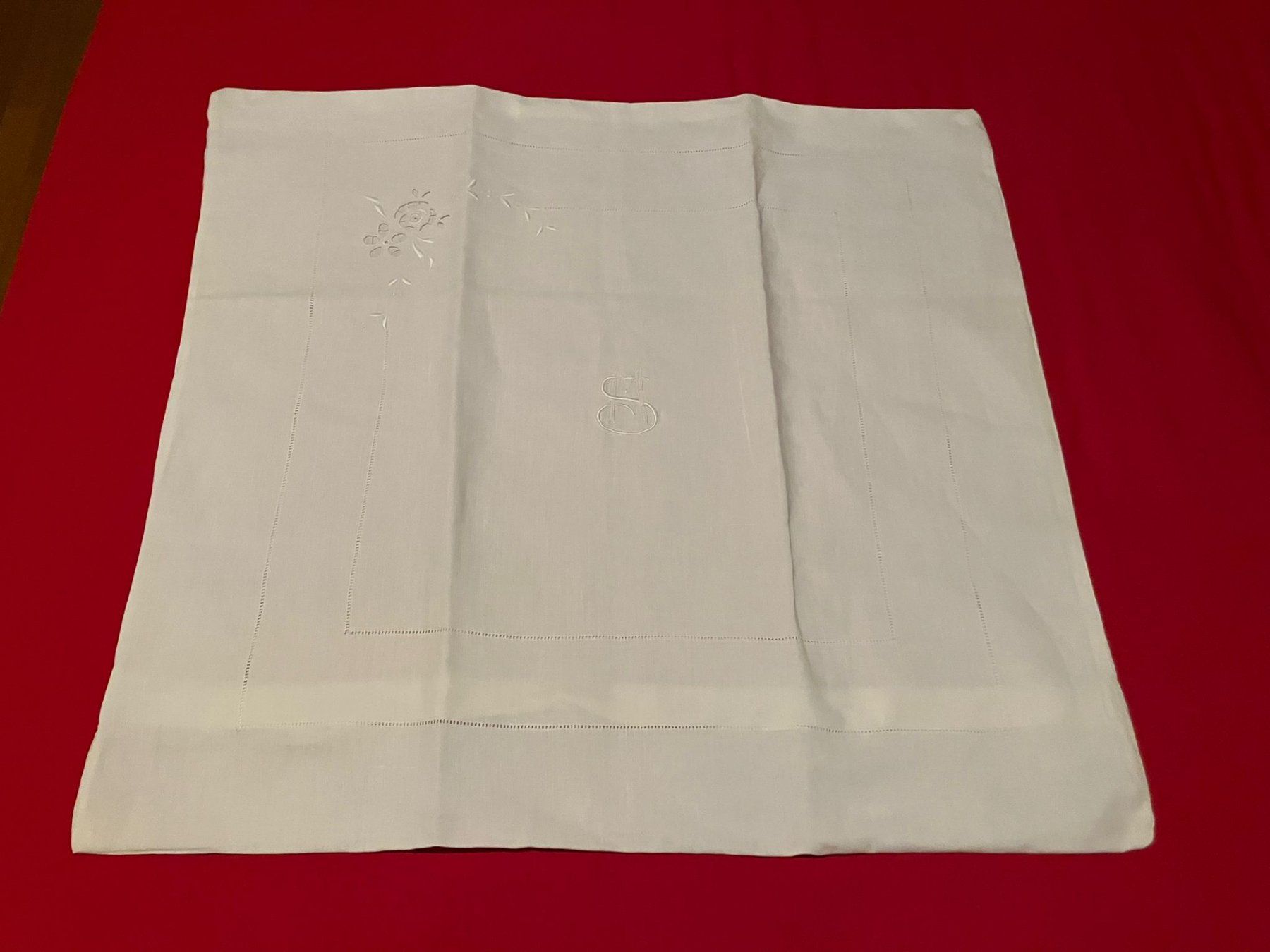 Biancheria da letto: Federa in cotone bianco cifrata MS 61x64 cm – Usato da Melano venduto da H-Sara