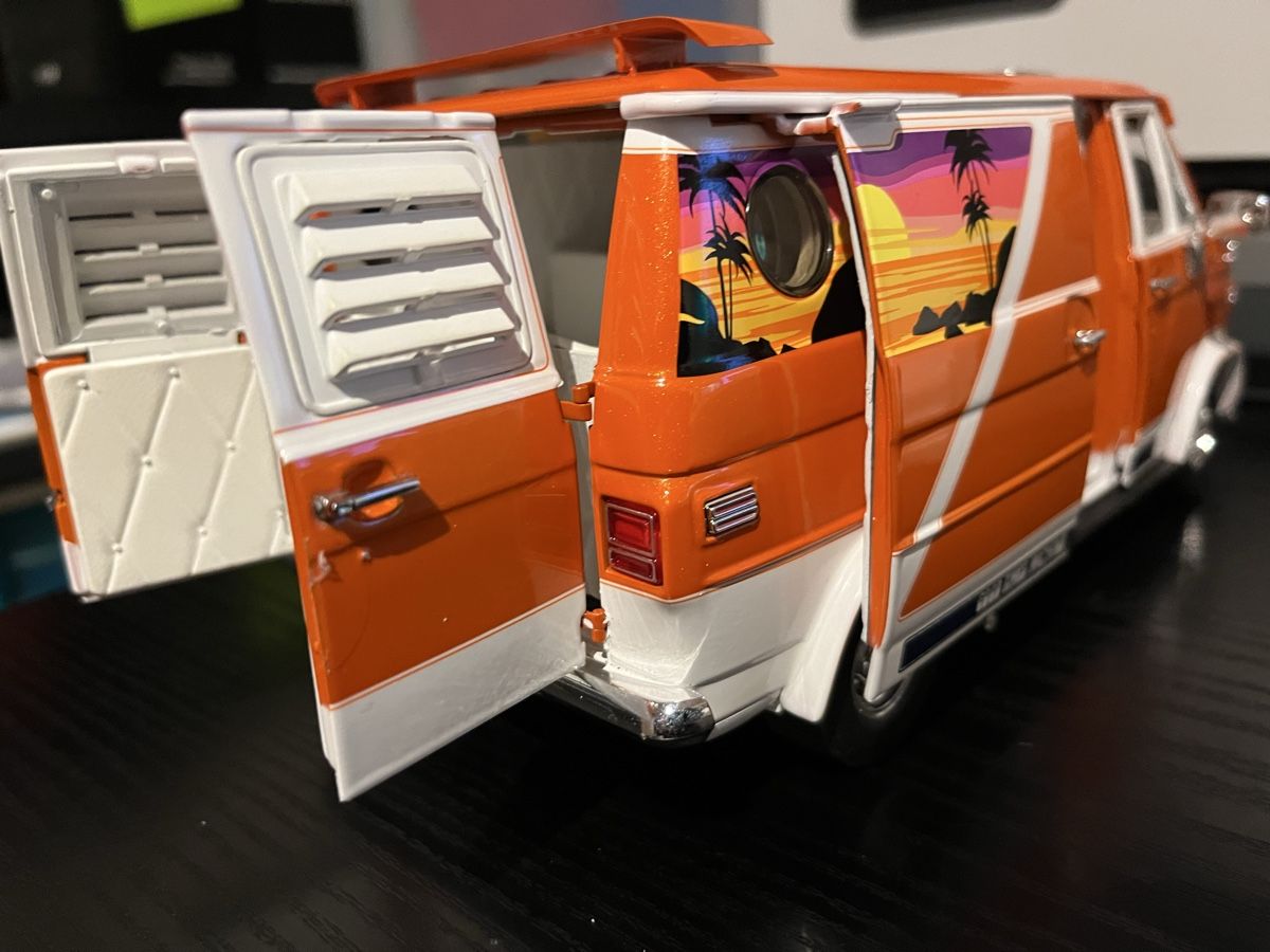 Chevrolet Modellini d'auto: Chevrolet Van. 1:18 – Nuovo (secondo la descrizione) da Rümlang venduto da Papamoll4 2