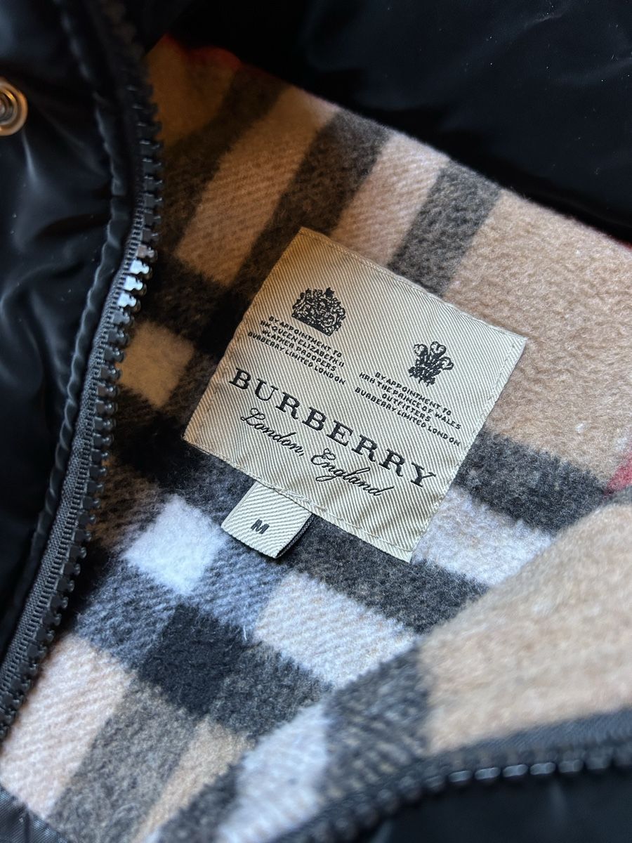 Burberry Giacche: Burberry Jacke / Down Puffer Jacket – Usato da Hausen AG venduto da Moritzboehme 2