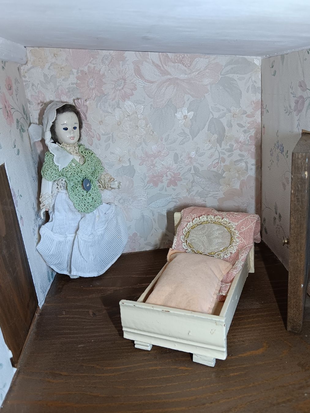 Case e mobili per bambole: Puppenstube – Usato da Rodels venduto da sol_pq169 2