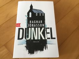 Ragnar Jónasson - DUNKEL  - Thriller
