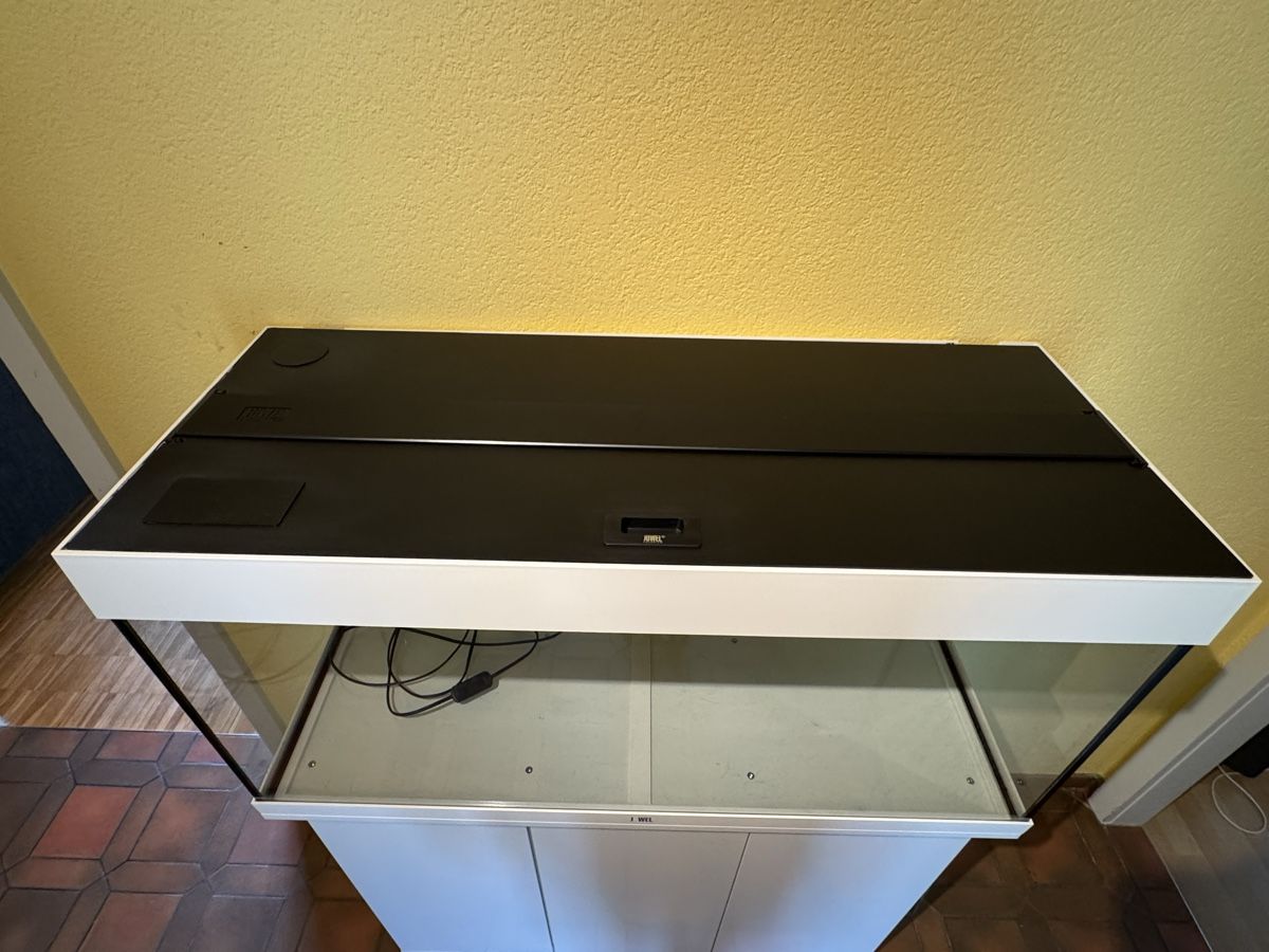 Juwel Acquari: Juwel 180 L Aquarium Weiss – Usato da Hölstein venduto da Bri4nK 5