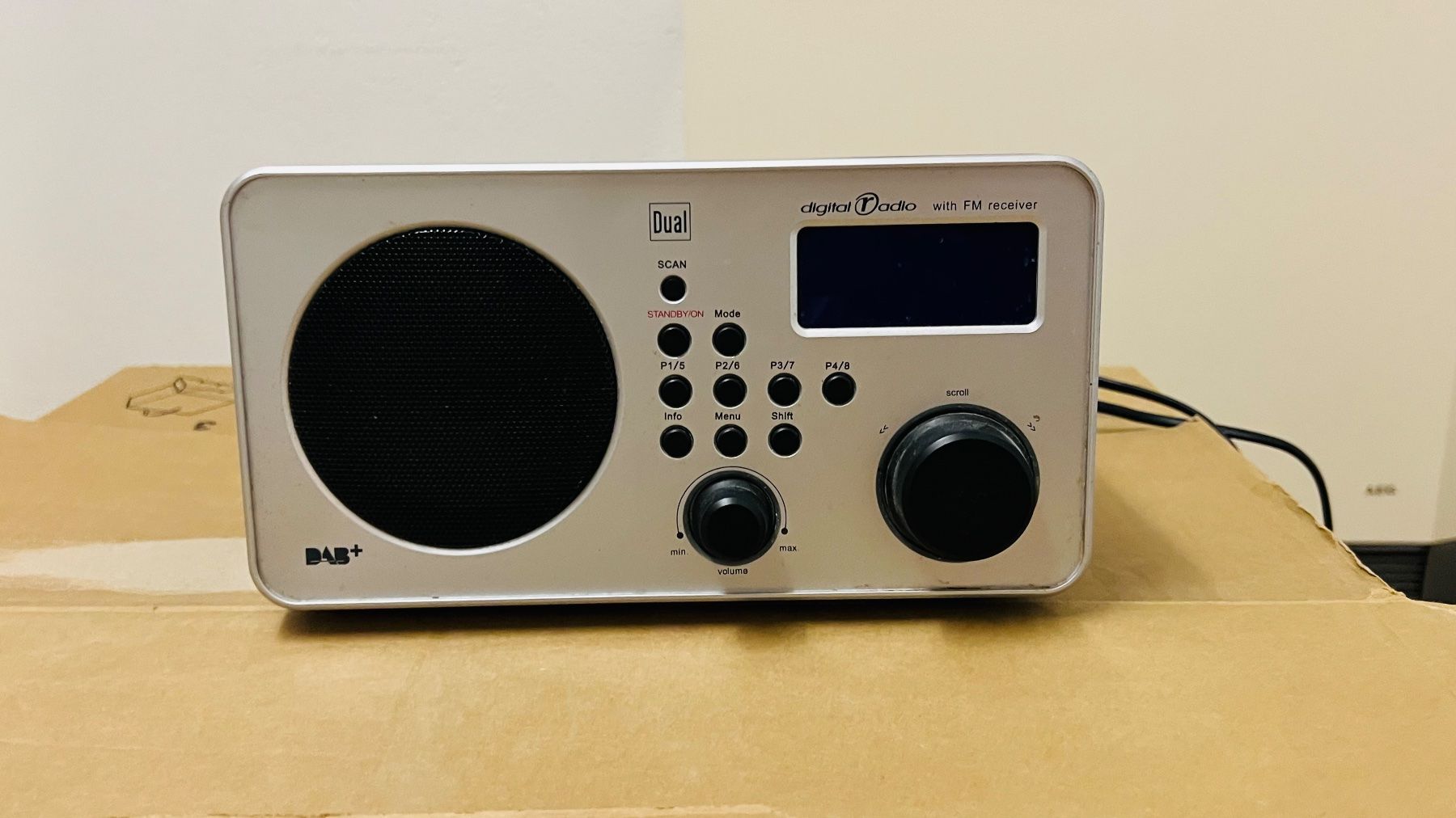 Technique de radiocom: Radio – D'occasion à Röschenz par tan_xlt9