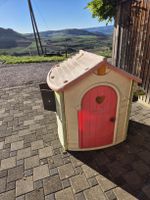 Spielhaus aus Kunststoff bunt gebrauchter Zustand