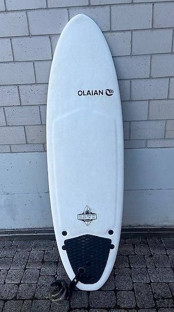 Decathlon Tavole da surf e di nuoto: Olaian Surfboard  900 Soft,  6ft., 46 l. – Usato da Buochs venduto da Kalifati