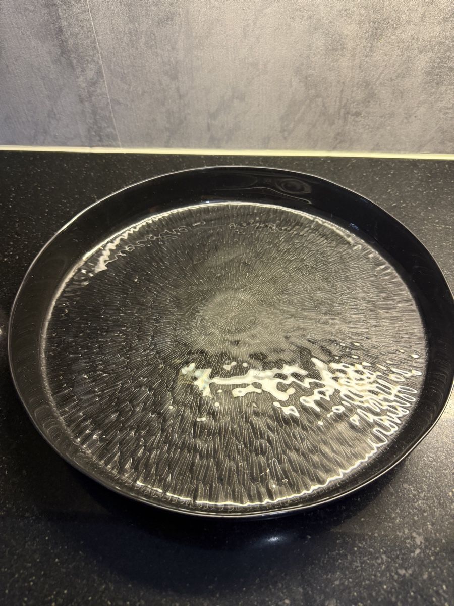 Plateaux: SCHWARZE KERAMIKSCHALE – Neuf (Voir description) à Winterthur par fij_f65r