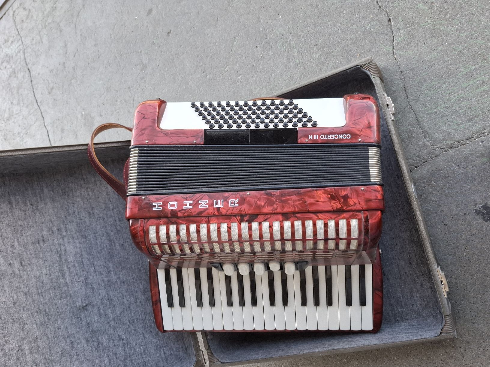 Strumenti musicali: klaviert orgeli – Usato da Villeneuve venduto da BibiVintage 1