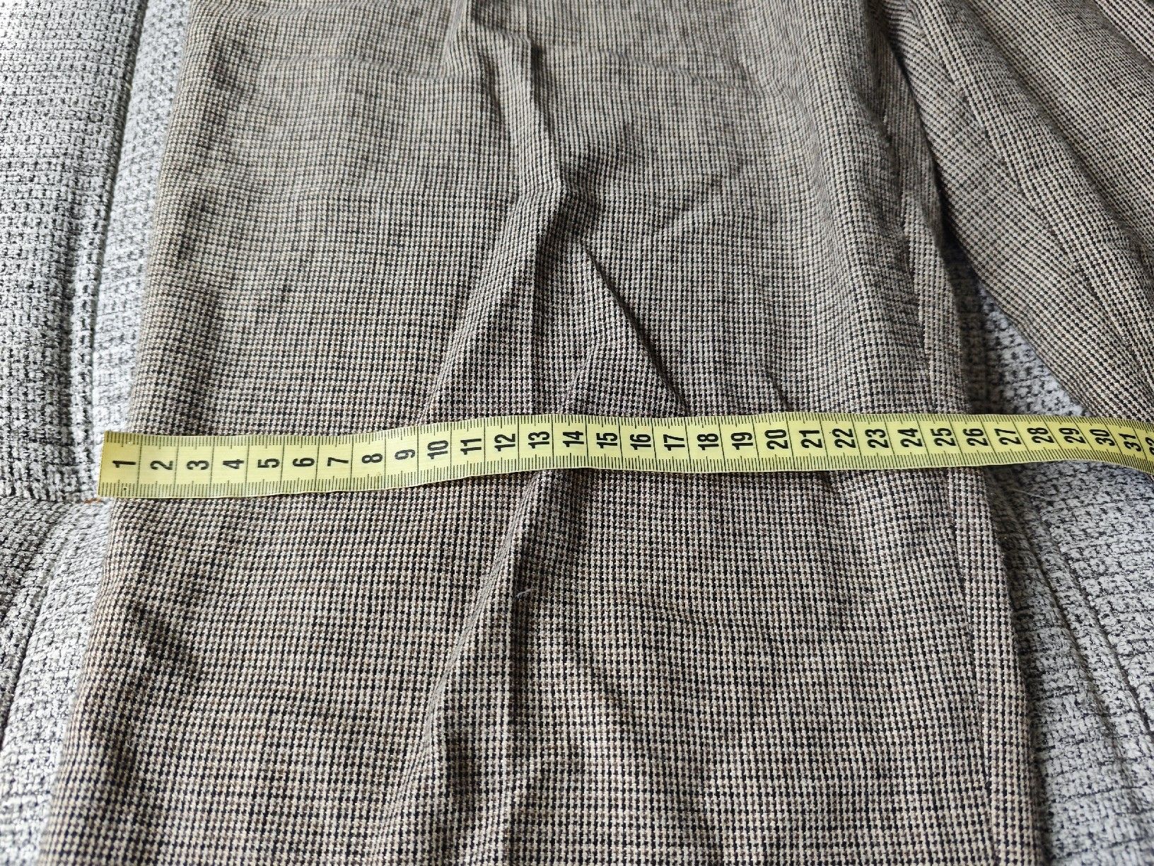 Massimo Dutti Pantaloni: Massimo Dutti Wool Blend Trousers - Size 38 – Usato da Zürich venduto da alu_dzr7 6