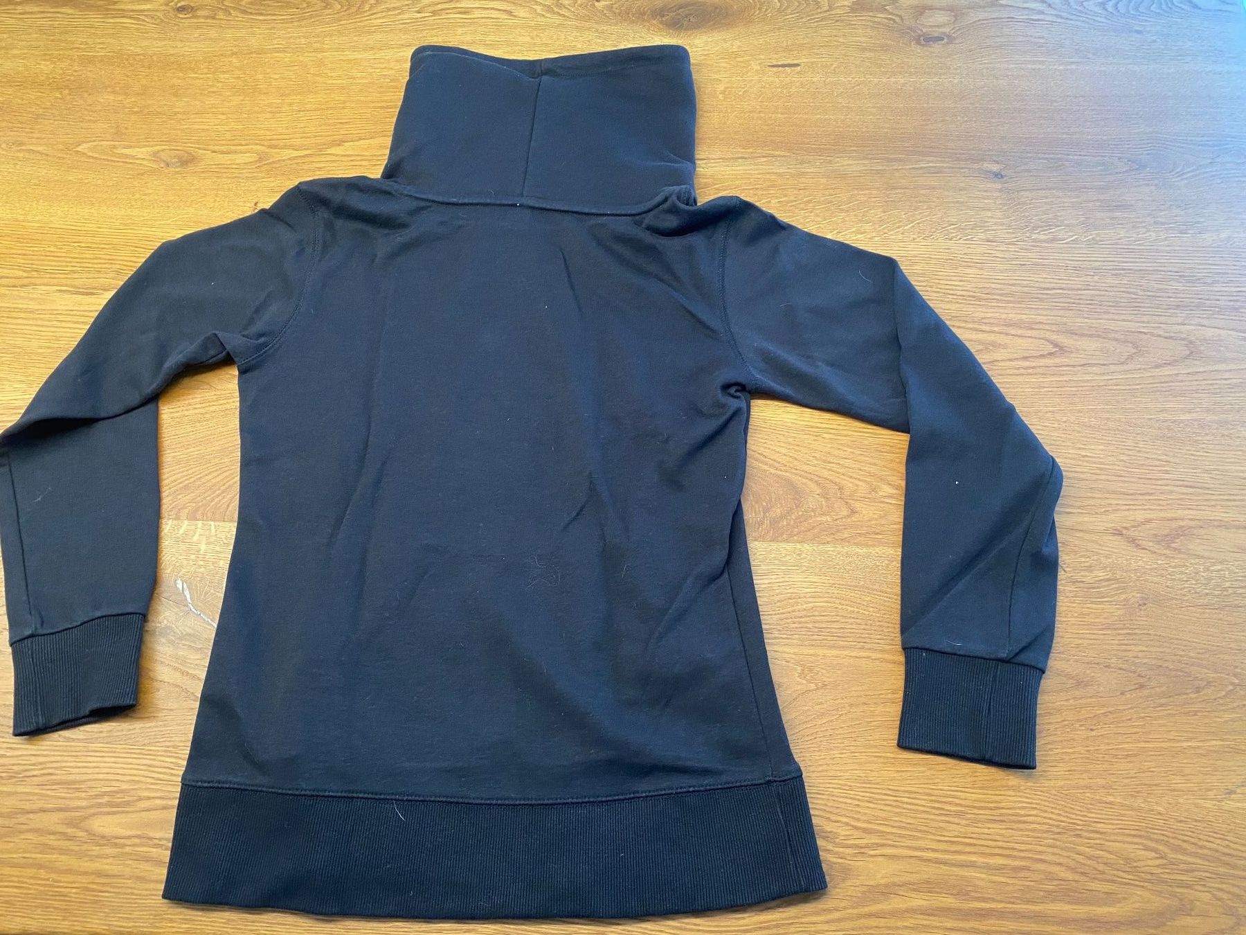Bench Maglioni & Felpe: Bench Longpulli, schwarz, Gr. 36/38, super Zustand! – Usato da Dettighofen venduto da kk333 3