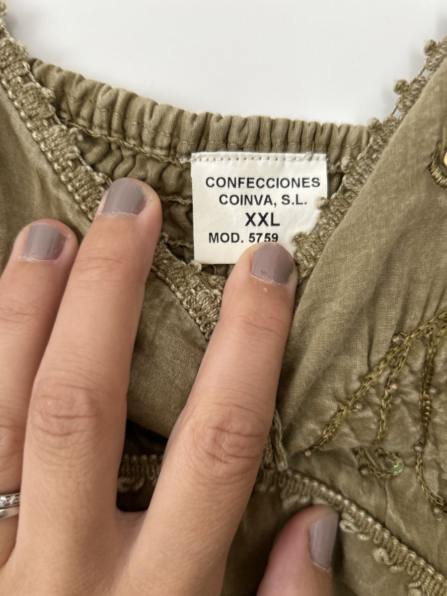 Robes: Kleid Grösse XXL – D'occasion à Lachen SZ par rah_c6qj 1