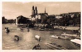 Zürich. Limmat mit Booten, Tanksäule