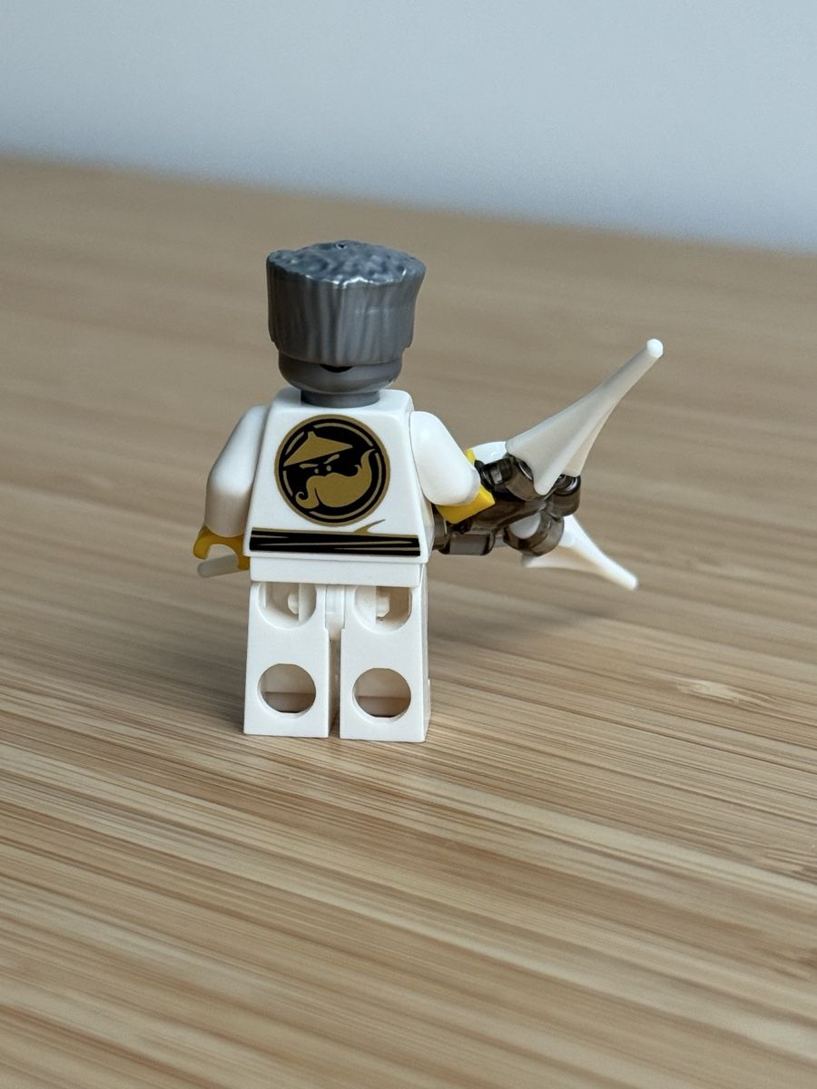 Lego Statuette: Lego Ninjago Minifigur 5 – Nuovo (secondo la descrizione) da Neuhausen am Rheinfall venduto da Laghi 1