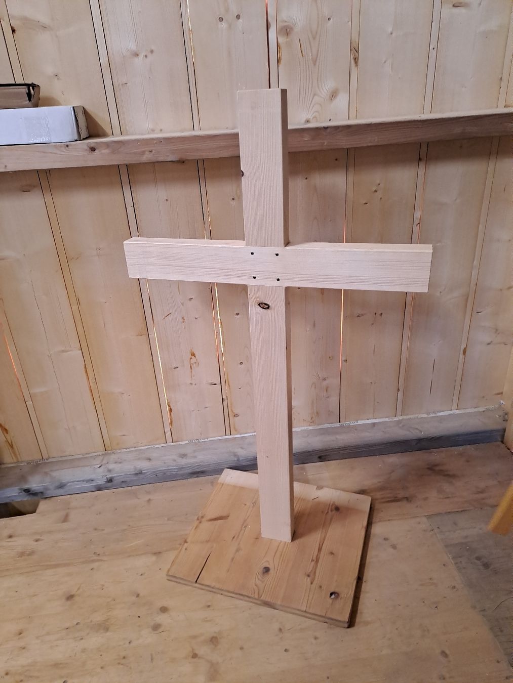 Tutte le decorazioni: Dekokreuz aus Holz – Usato da Heimenschwand venduto da fipuae 1