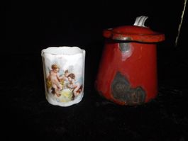 Kaffeekrug und Porzellan-Tasse