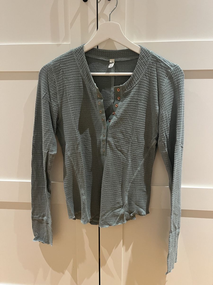Top: Free People Crop Tops (x2) – Nuovo (secondo la descrizione) da Regensdorf venduto da zon_fh62 4
