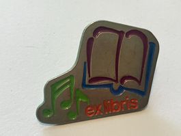 1 Pin ex-libris