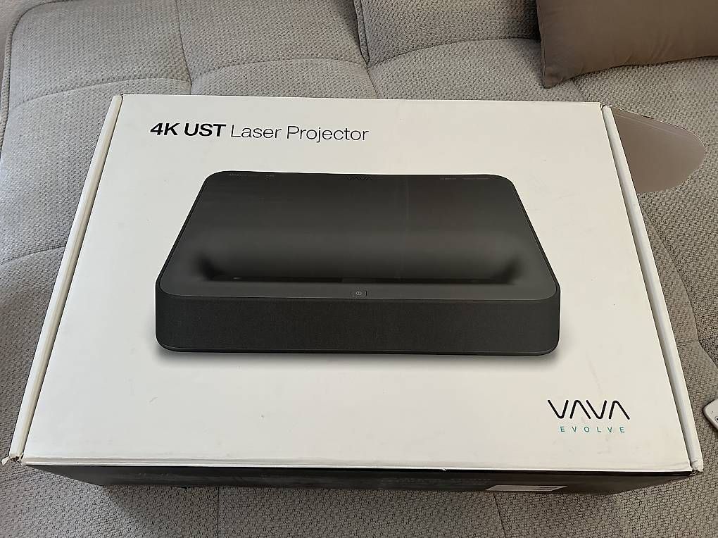 Proiettori: vava evolve 4k ust laser projector – Usato da Rothrist venduto da patrick1999 2