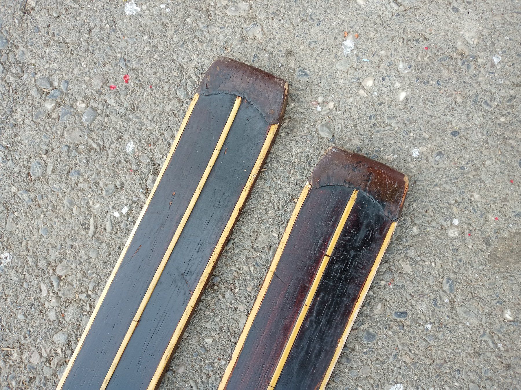 Skis: Ski, alte Holzski – Gebraucht aus Prez-vers-Siviriez von Monija70 4