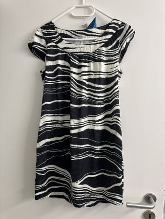 Leichtes Kleid, Gr.S, Topzustand