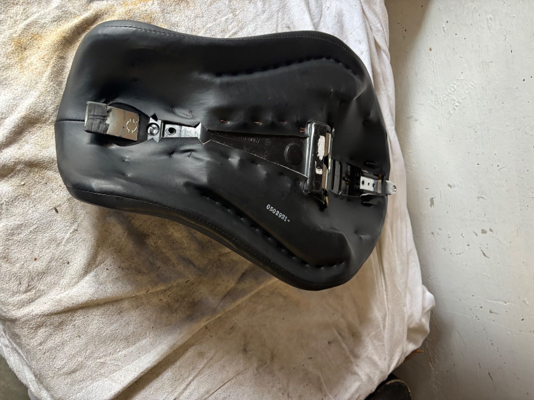 Harley-Davidson Tutti i ricambio per moto: Harley Davidson Sitz/Sattel Sportster – Usato da Schötz venduto da Harley35 3