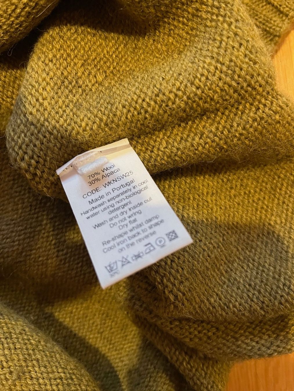 Pullover & Sweatshirts: TOAST Pullover S – Gebraucht aus Luzern von Aleoschli 5