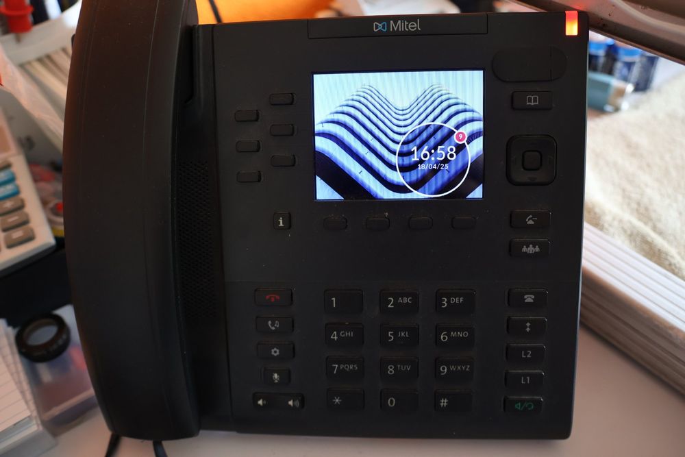 Mitel 6867i IP 5