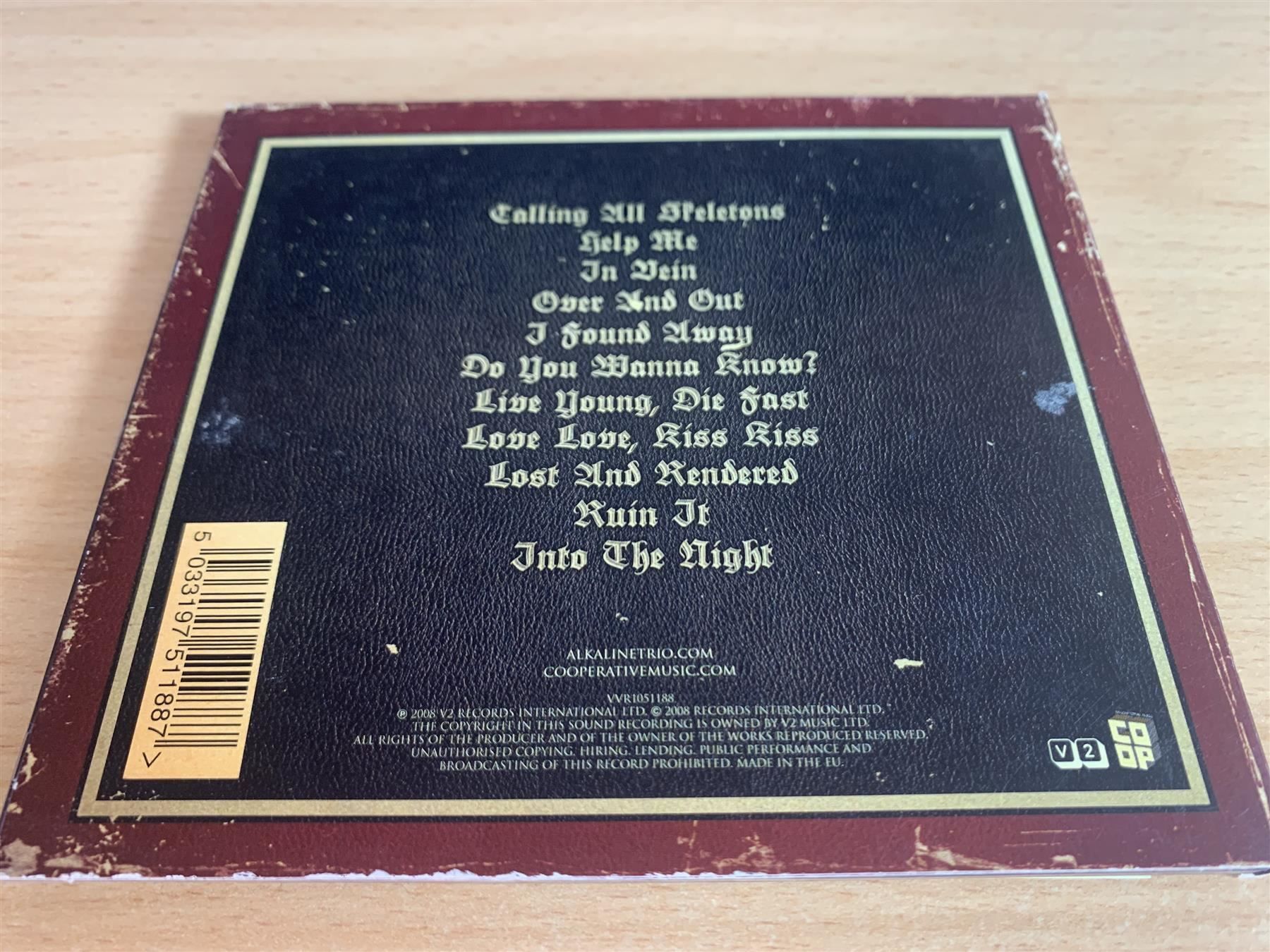 CD: Alkaline Trio – Agony & Irony – Usato da Rikon im Tösstal venduto da Alpenmutz 1