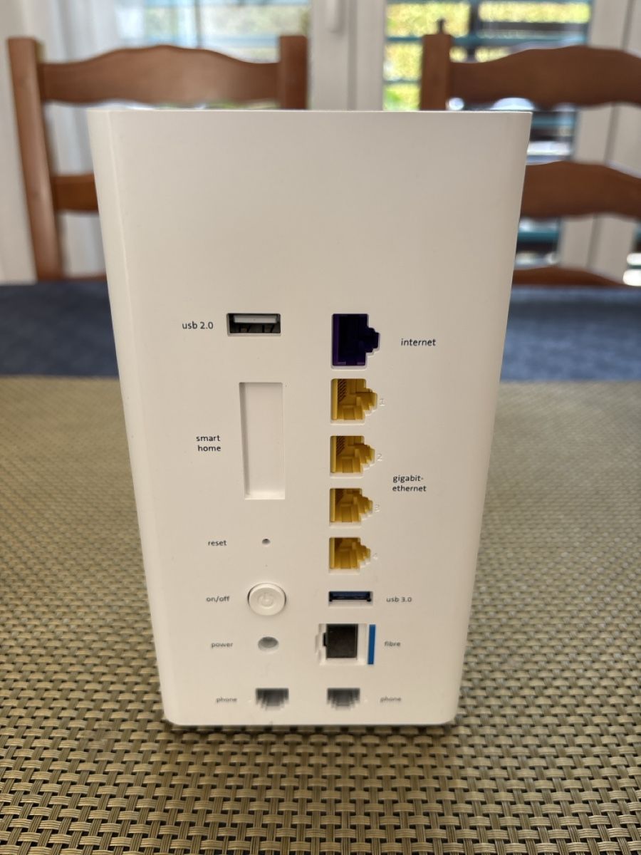 Swisscom Modem & Router: Routeur swisscom Wi-Fi comme neuf – Usato da Monthey venduto da LoveBrand 1