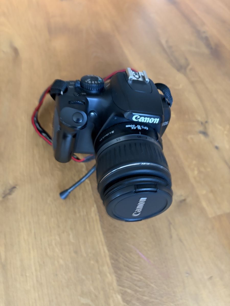 Canon Appareil photo: Digitalkamera Canon EOS 1000D mit zwei Objektiven Set – D'occasion à Oberkirch LU par moia76 1