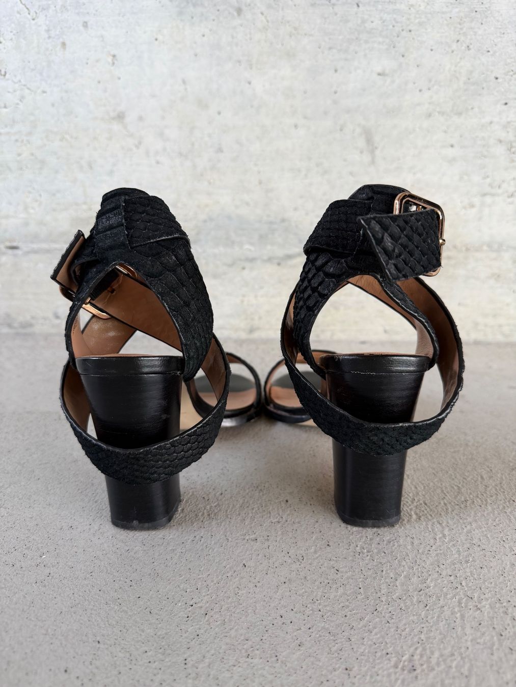 Damenschuhe: Adolfo Dominguez Sandalen mit Absatz – Gebraucht aus St-George von alaixee 3