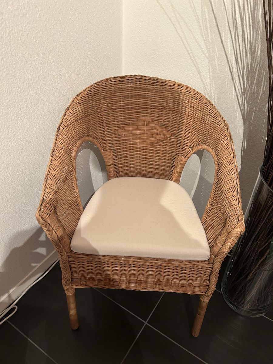 Ikea Poltrone: Rattan Stuhl/Sessel Ikea Agen – Usato da Bülach venduto da Bubba01
