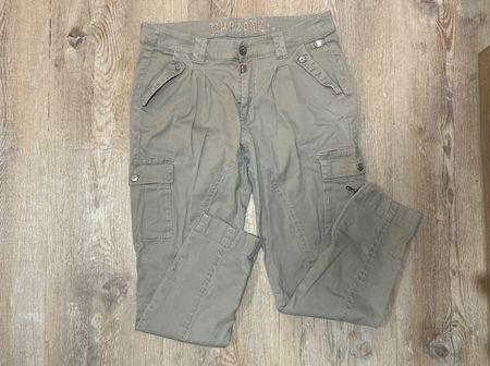 Frühlings-Cargohose