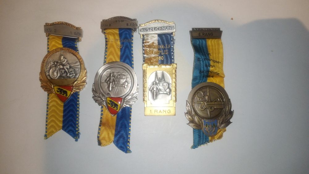 Tondiamo Halloween Medaillen Set - 1.-3. Platz Trophäen 15,2cm