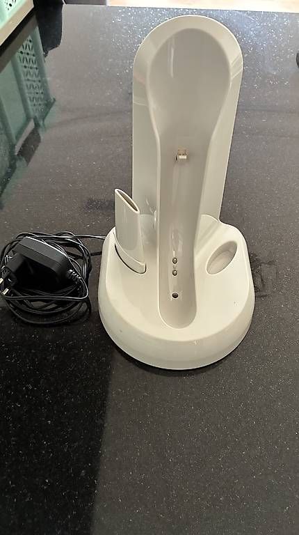 Staubsauger & Zubehör: Philips Handsauger – Gebraucht aus Bottmingen von jul_8nb8 1