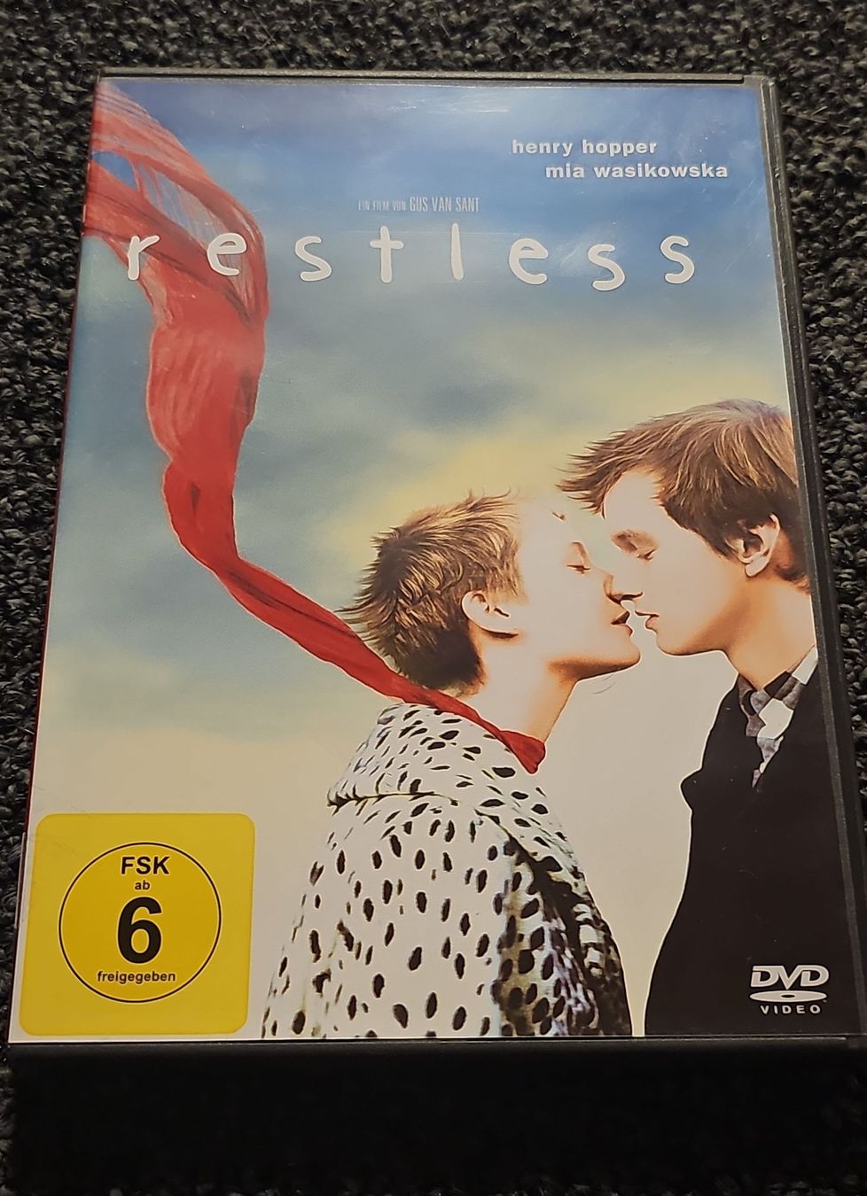 Tutti i DVDs: DVD Restless - Eine Liebe, die bleibt(16056) – Usato da Ruswil venduto da jan_bxl5