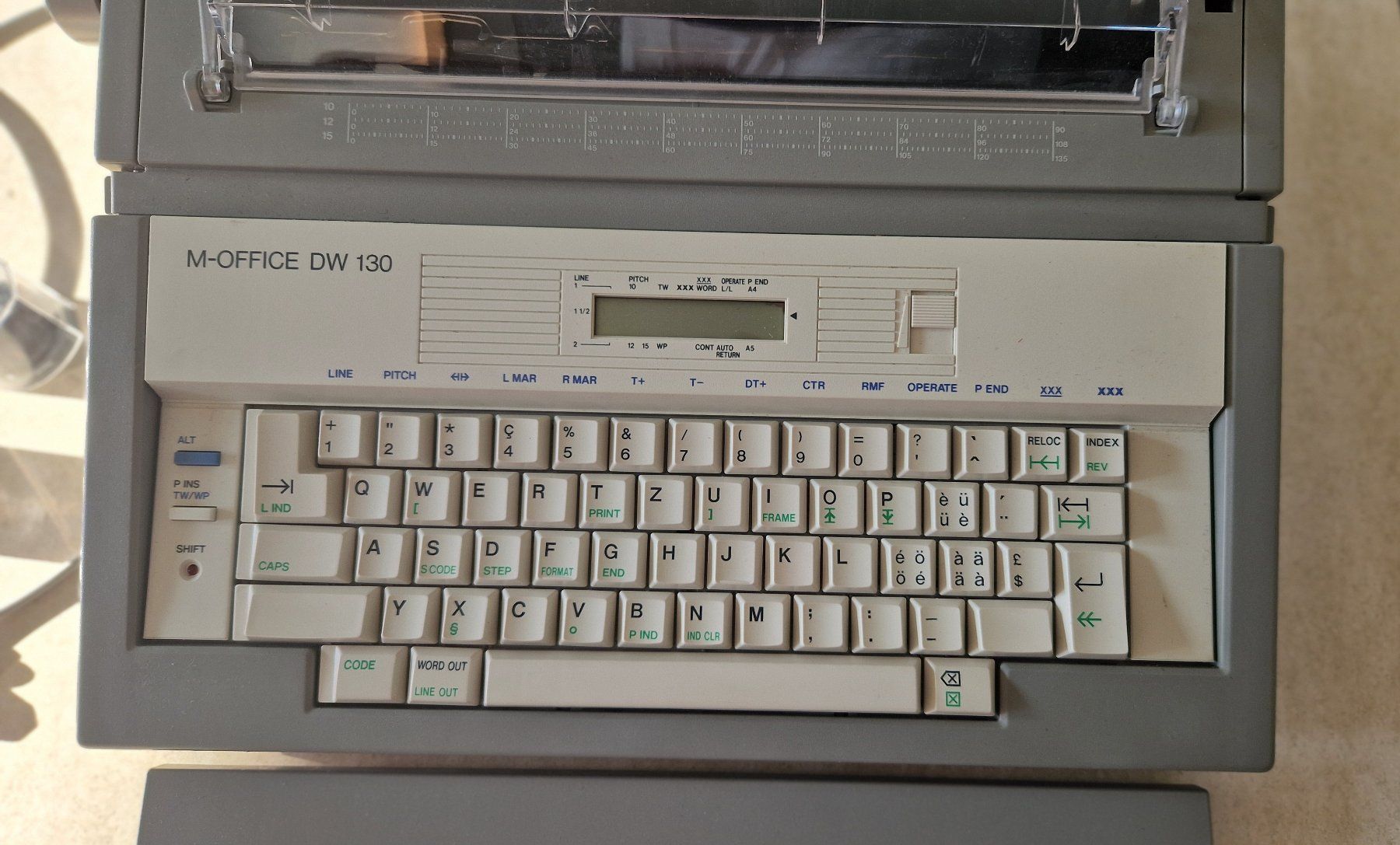 Macchine da scrivere: Schreibmaschine M-OFFICE DW 130 – Usato da Regensdorf venduto da Beeker