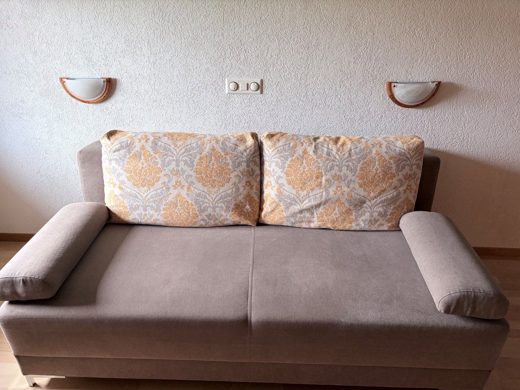 Sofas: Bettsofa – Gebraucht aus Küssnacht am Rigi von ant_9g9m