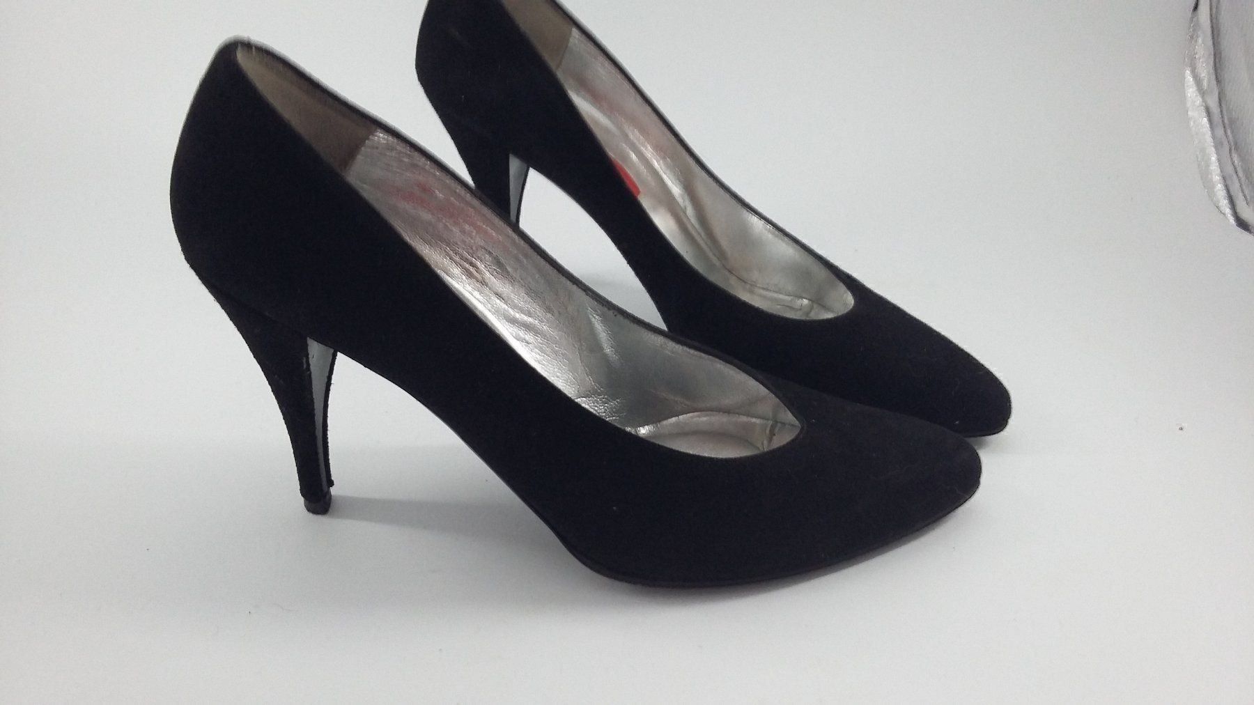 Damenschuhe: Charles Jourdan 1921 Stilettos  39.5 – Gebraucht aus wasterkingen von gotrob 1