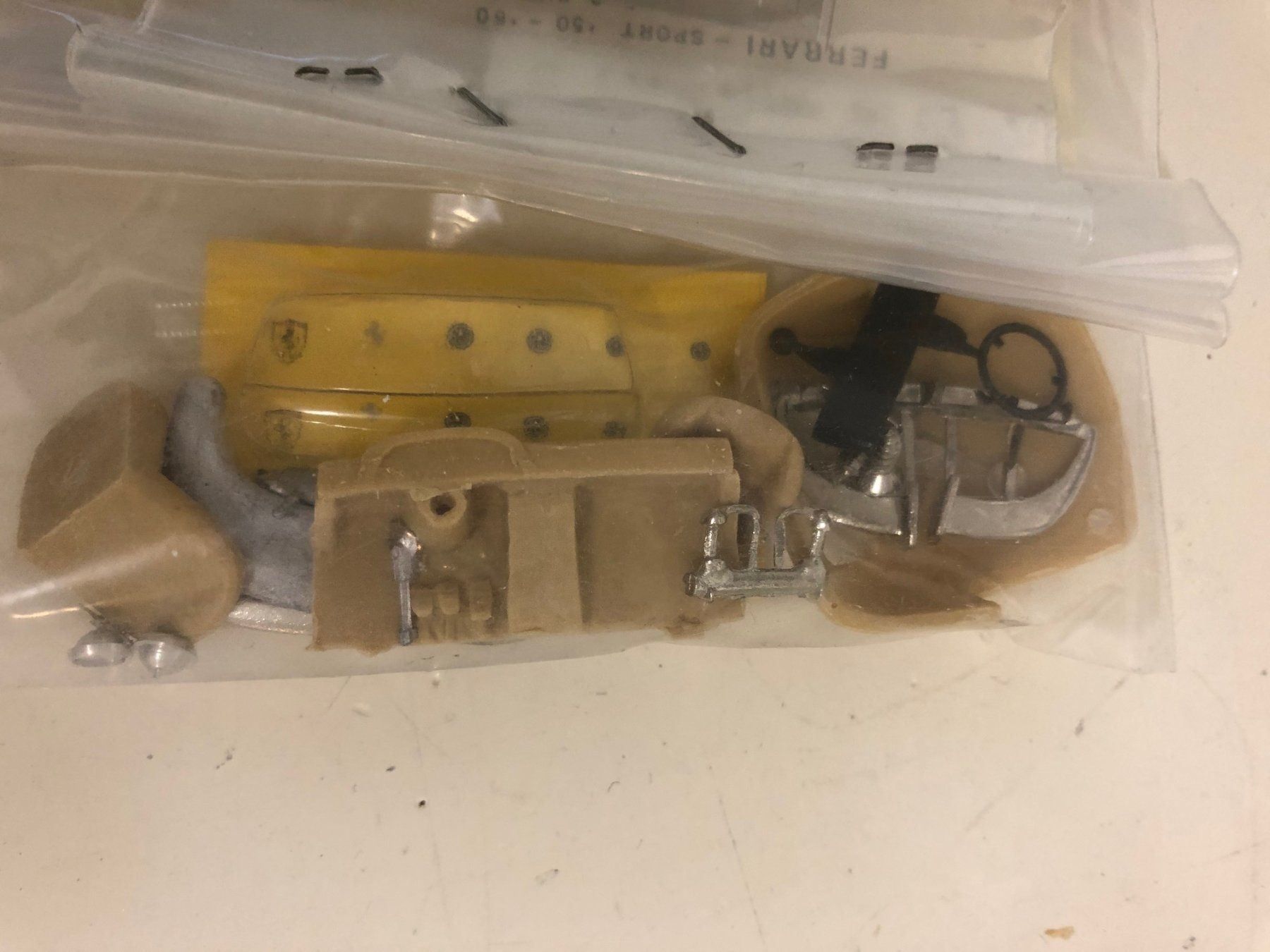 Ferrari Modellini d'auto: FDS-Kit Ferrari 1/43 – Nuovo (secondo la descrizione) da Muttenz venduto da Gucci2005 6