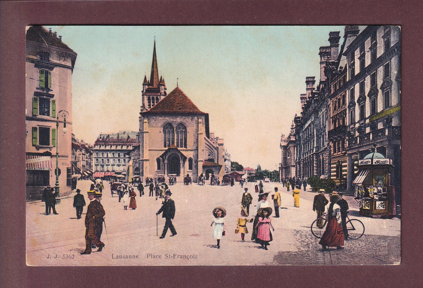 Cartoline postali: LAUSANNE - Place St. François – Usato da Pully venduto da nicecards