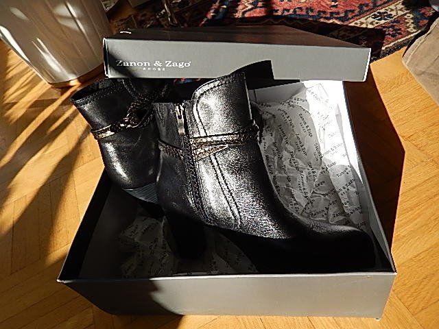 Scarpe da donna: Stiefeletten / Boots ZANON & ZAGO – Usato da Aesch venduto da alaine6262 2