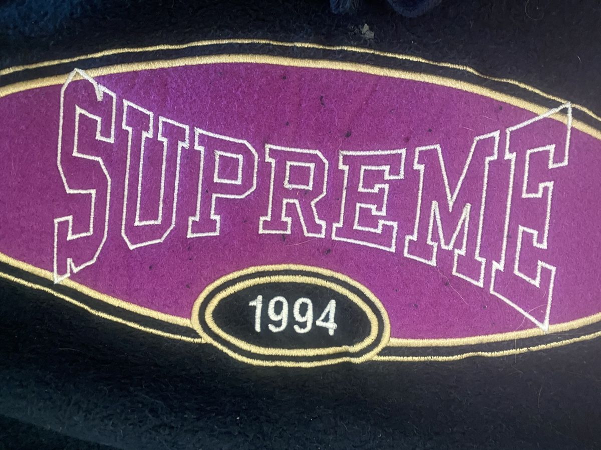 Maglioni & Felpe: Supreme Vintage – Usato da Holderbank AG venduto da leooo.sie 1