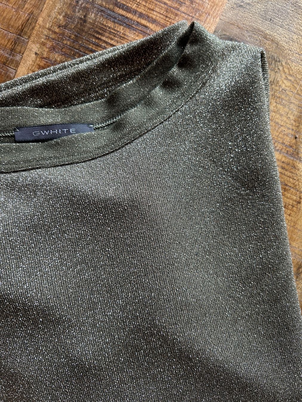 Top: Gwhite Top in Oliv - Gr. 42 – Usato da Illnau venduto da Monkky 4