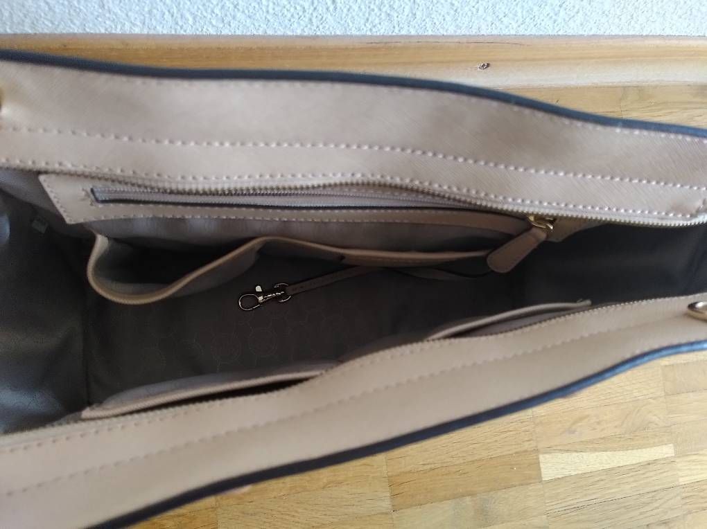 Michael Kors Borse da donna: Sac à main Michael Kors – Usato da Peseux venduto da pat_2nd9 1