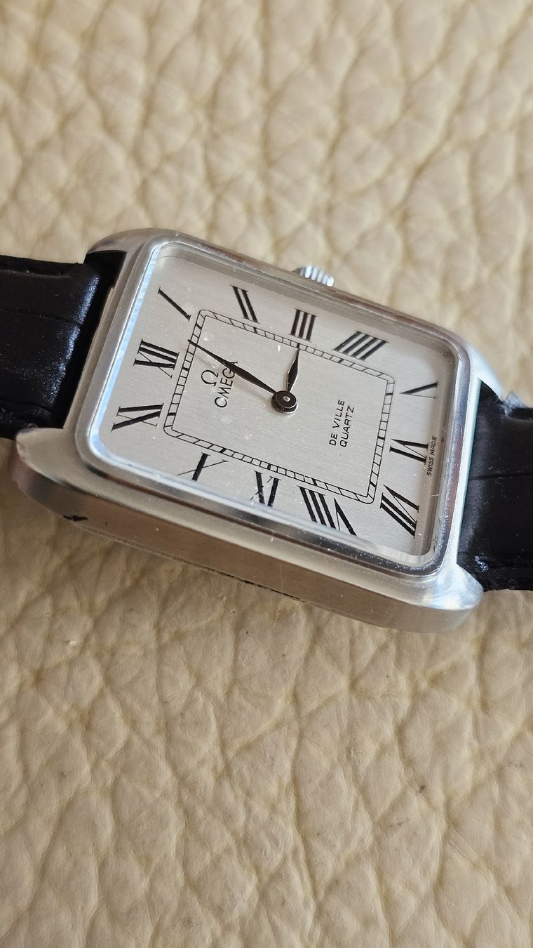 Omega Montres: Omega tank – Défectueux à vevey par Edwatch 2