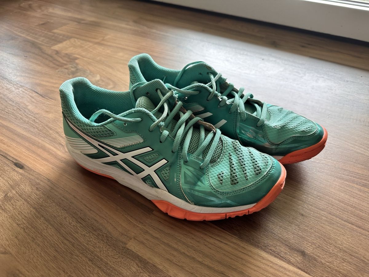 Asics Scarpe da donna: Asics Fastball Damen Hallenschuhe – Usato da Luzern venduto da mat_2vg9