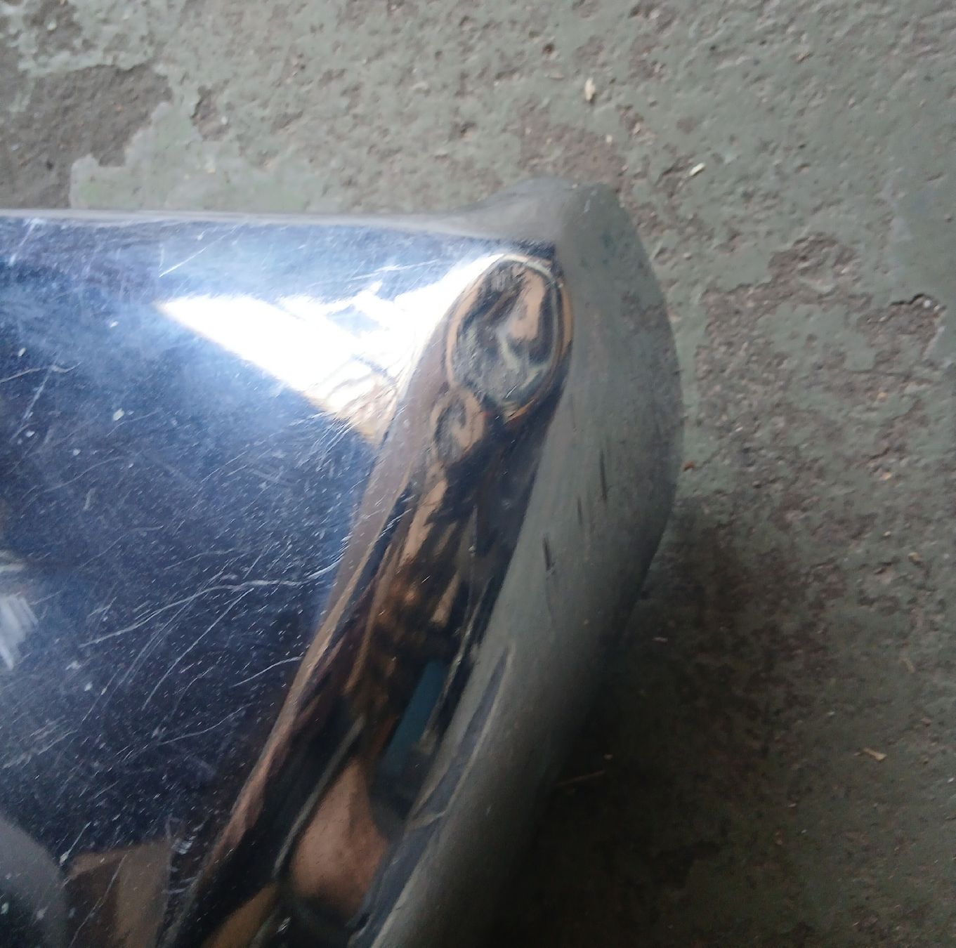 Buick Tutti pezzi di ricambio auto: Pare-chocs arrière Buick Riviera 66 – Usato da la heutte venduto da Auto-stock 4
